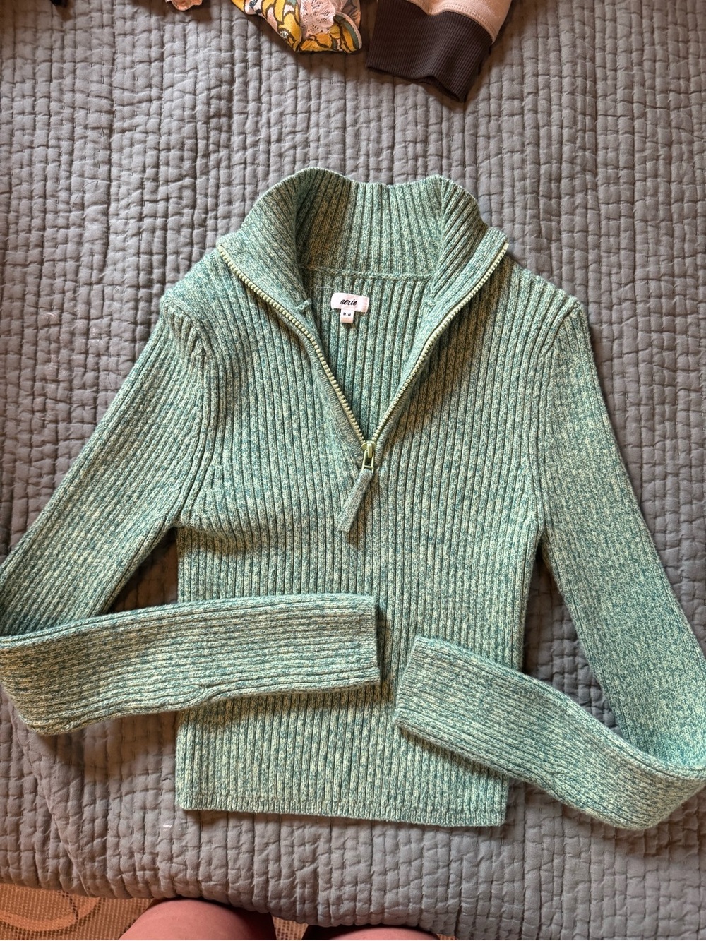Half-Zip Ribbed Sweater in Heathered Kelly Green